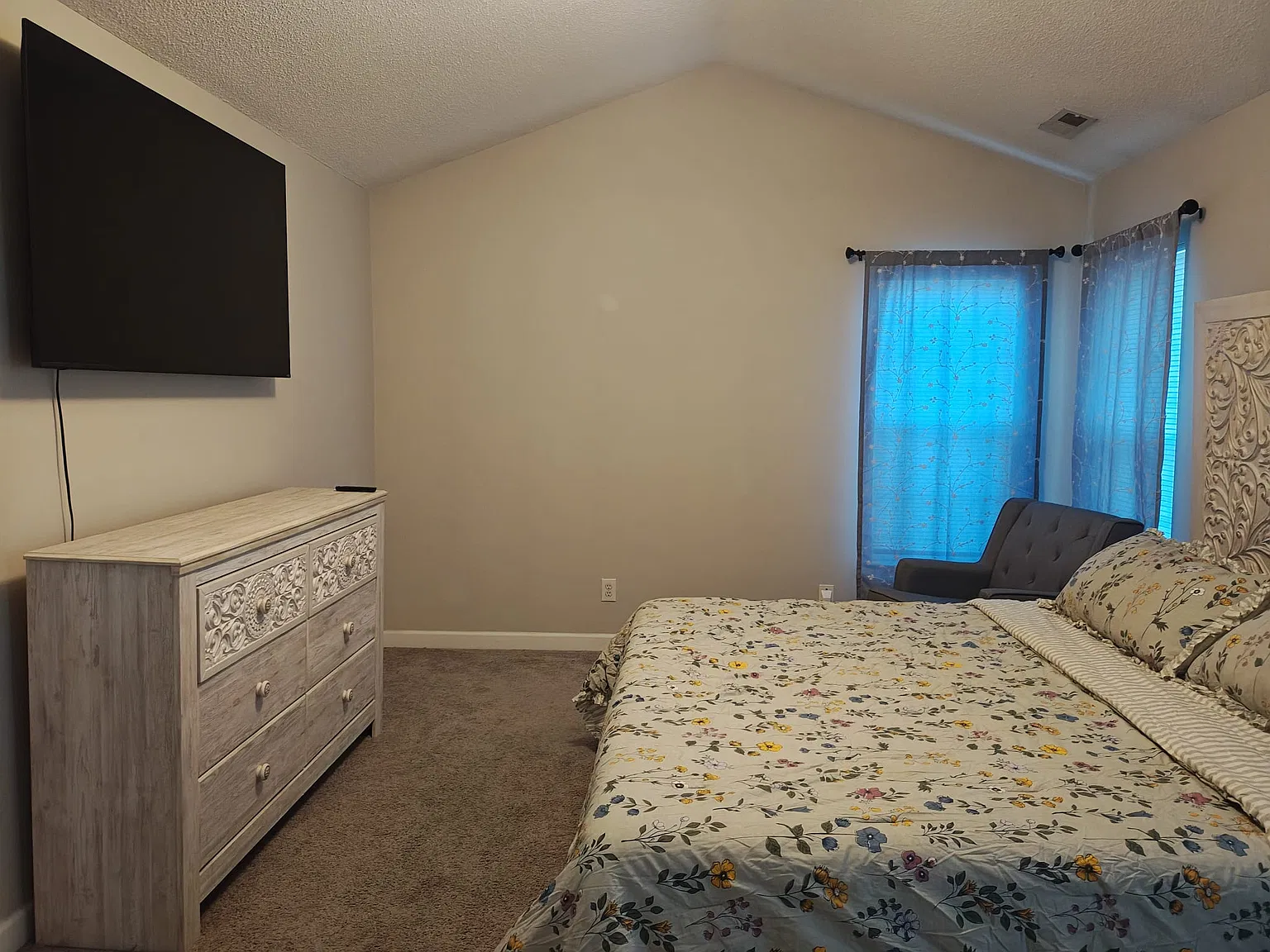 11406 Lenswood Ct — Photo 4