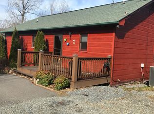 44 Peachtree Meadows Tr, Marble, NC 28905
