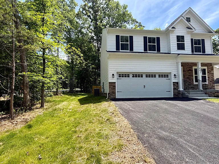 401 Birdie Rd — Photo 2