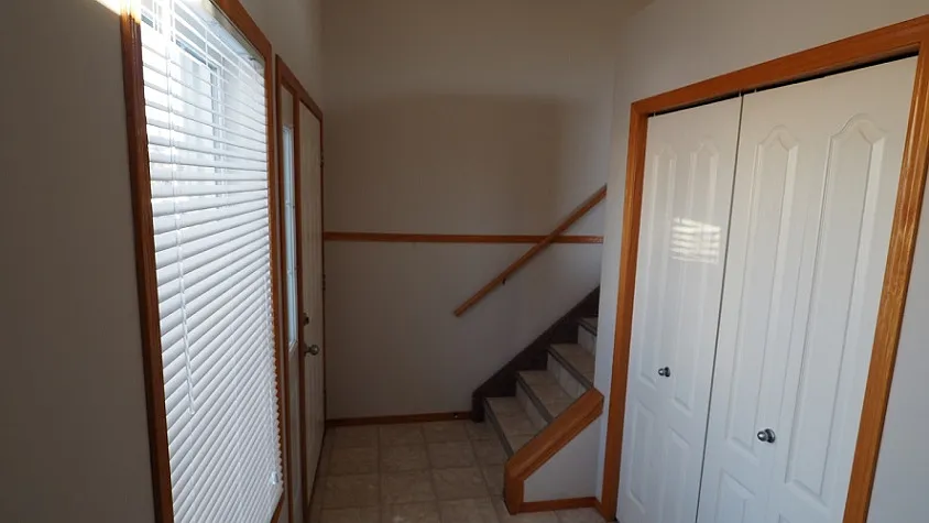 3 Bedroom House Located in Riverside Meadows! — Photo 2
