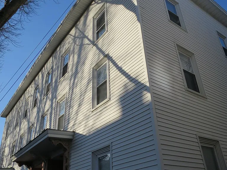 11 Bristol St #1L — Photo 1