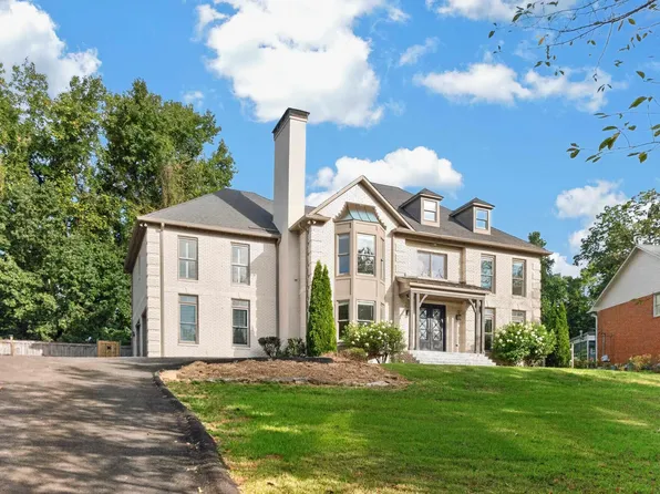 2805 Overton Rd, Mountain Brook, AL 35223