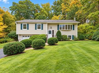 7 Alice Road, North Salem, NY 10560