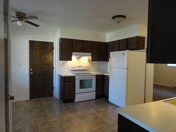 4th image of 321 Kennedy Ave