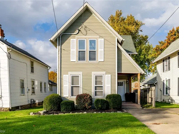 323 Tiffin Ave, Huron, OH 44839