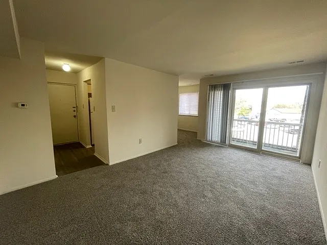 Autumn Ridge Apartments — Photo 110