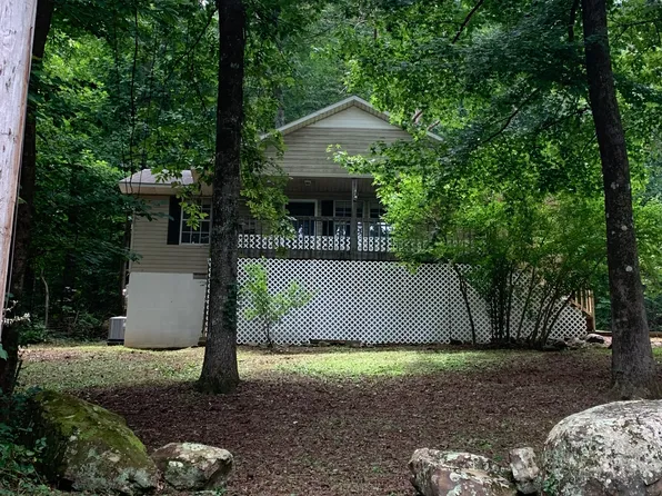 55 Poplar Ln, Warrior, AL 35180