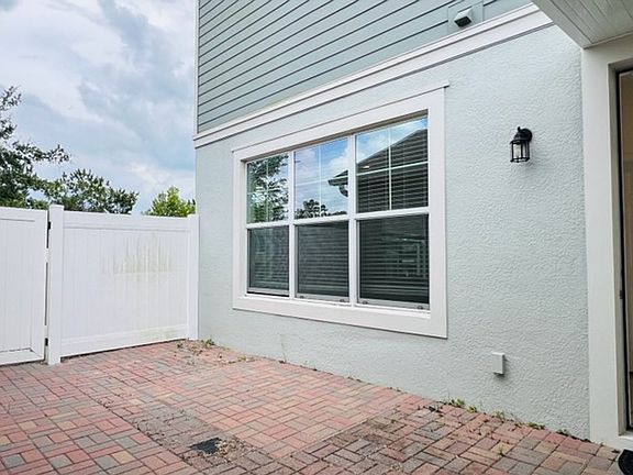 4th image of 7670 Bowery Dr