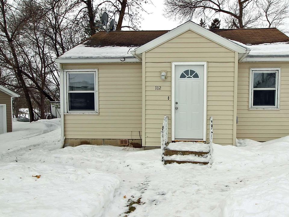 1st image of 112 2nd St S