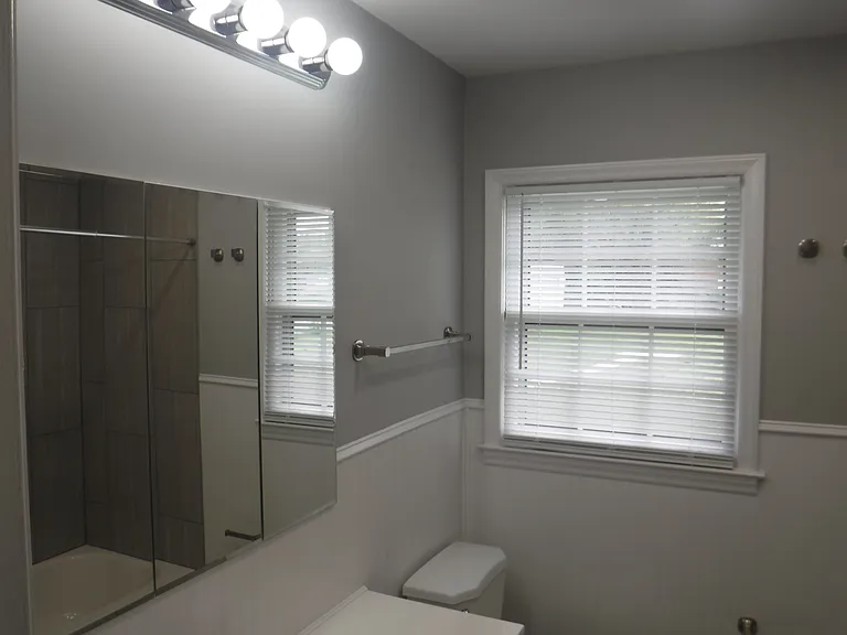 2100 Thornfield Rd — Photo 16
