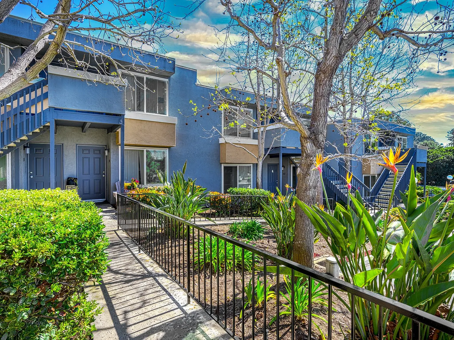 Point Loma Bay Apartments | Coastal Living Near the Beach — Photo 2