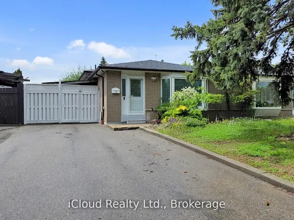 19 Flamingo Cres, Brampton, ON L6T 2G4
