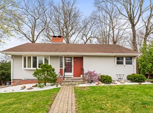 25 Sunnyslope Dr, Middletown, CT 06457