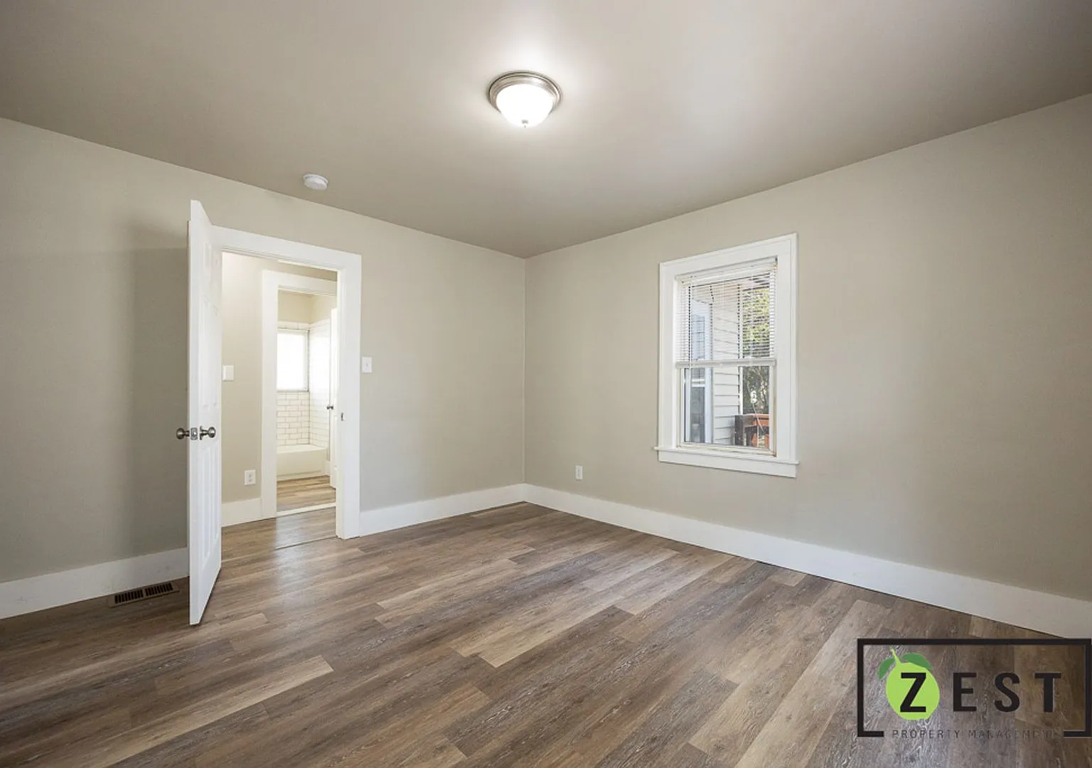 Open House- Friday, October 9th 530pm-6pm! 3 Bedroom 1 Bathroom — Photo 4
