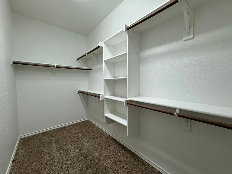 3020 Tamarack Ln — Photo 32