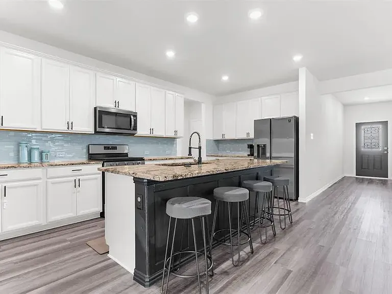 608 Fawn Valley Dr — Photo 30