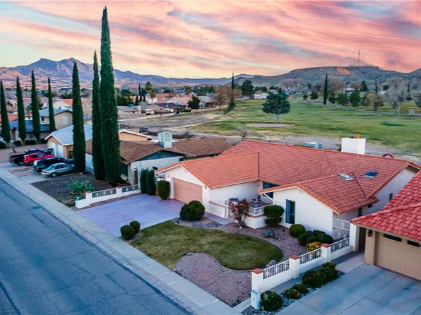 985 Country Club Dr, Kingman, AZ 86401