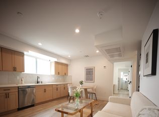 6064 Cashio St, Los Angeles, CA 90035