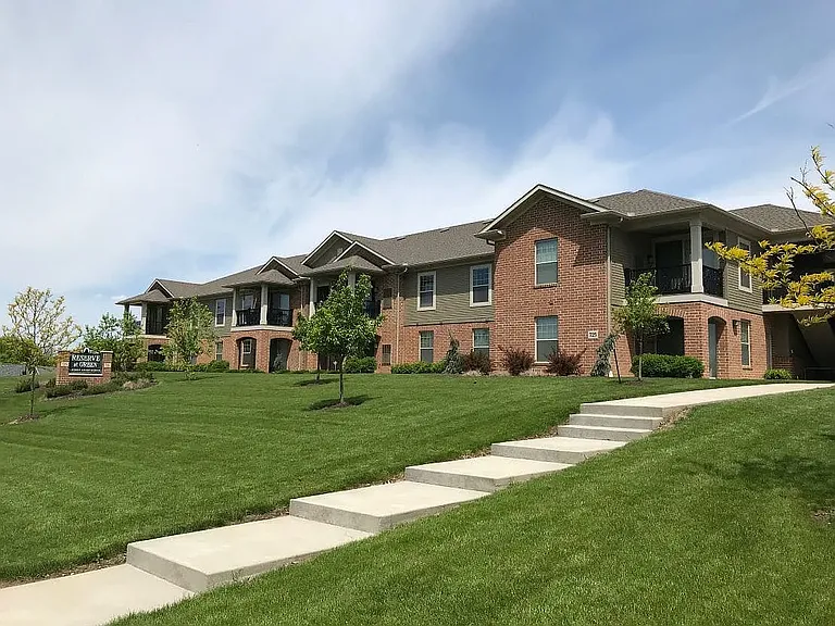 Reserve at Green Luxury Apartments — Photo 1