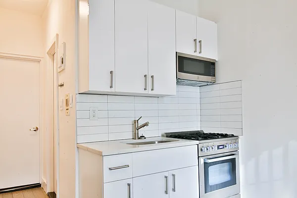 Rented by Platinum Properties | media 20