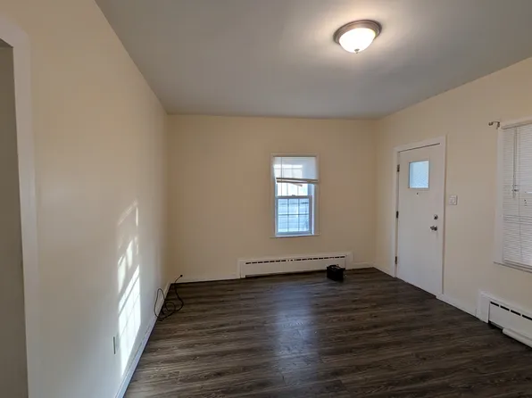 220 N Fillmore Ave, Scranton, PA 18504