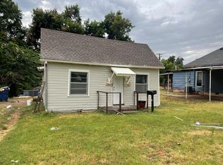 1417 W Logan Ave, Guthrie, OK 73044