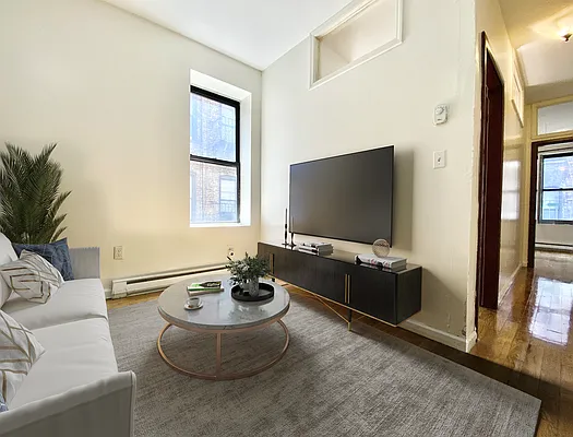 Rented by Voro NYC | media 22