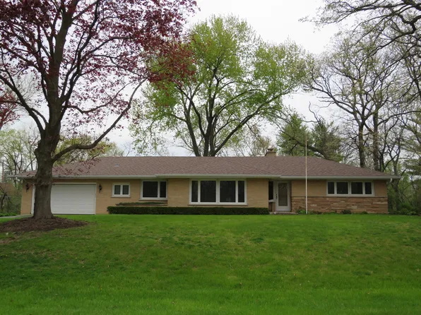 24158 W Bayview Rd, Antioch, IL 60002
