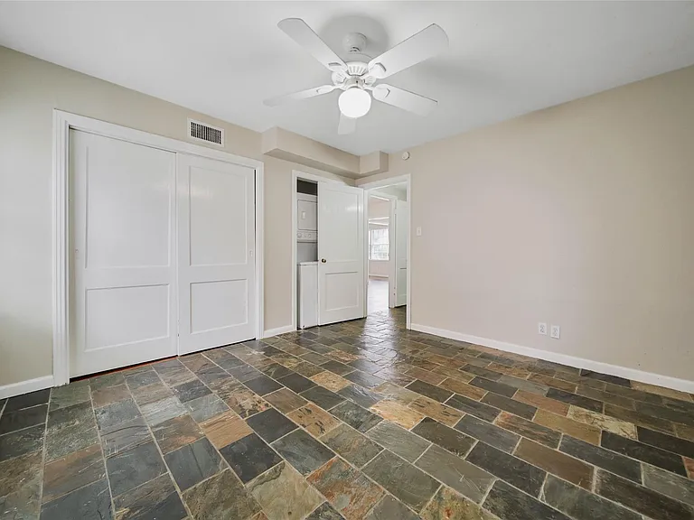 4505 Larch Ln — Photo 14