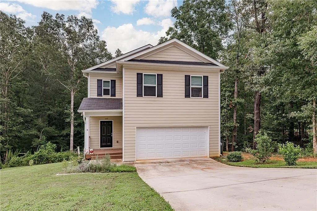 4 bed, 2.5 bath, 1710 sqft, $2,250 — Photo 1