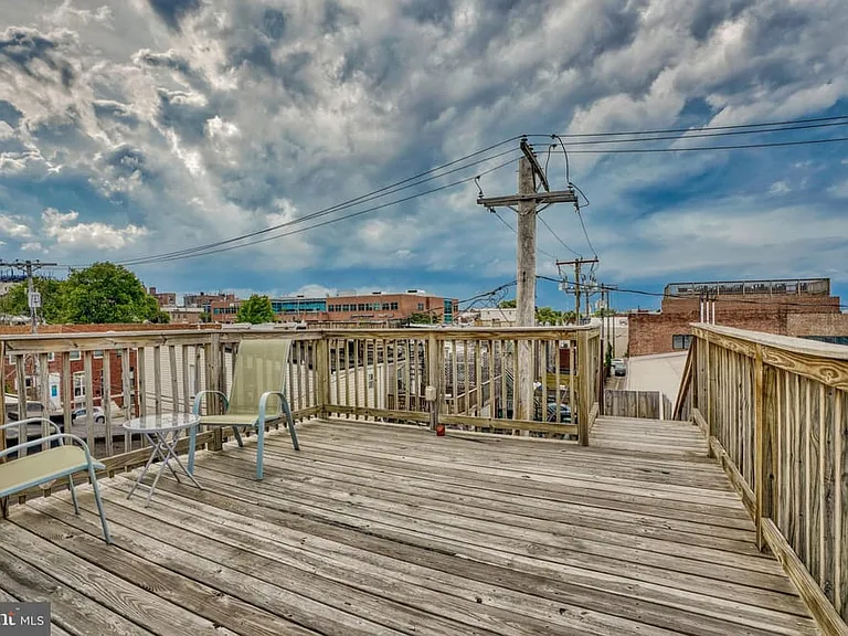 3810 Foster Ave — Photo 17