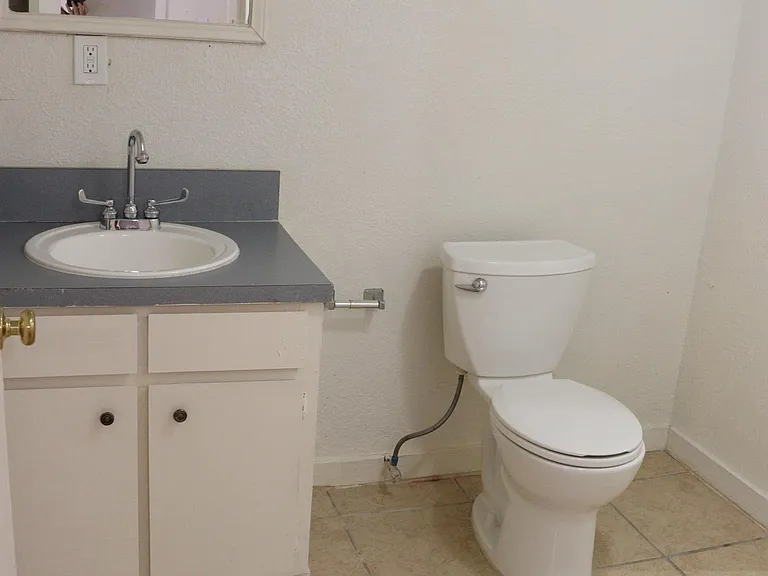 4011 Coolidge St — Photo 18