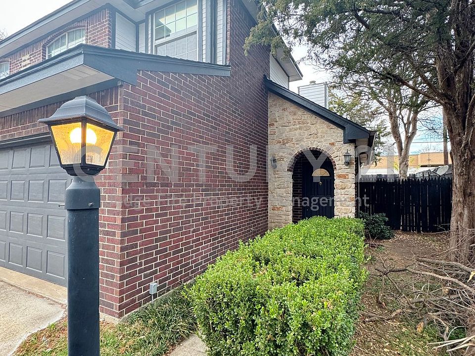 1st image of 6107 Gaston Ave APT F