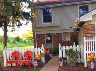 13300 Streamwood Dr, Saint Louis, MO 63141