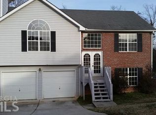 1246 Misty Meadows Ln, Hampton, GA 30228