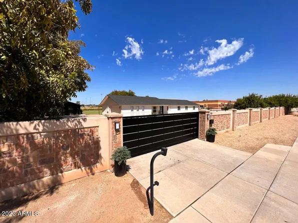 2130 S LINDSAY Road, Gilbert, AZ 85295