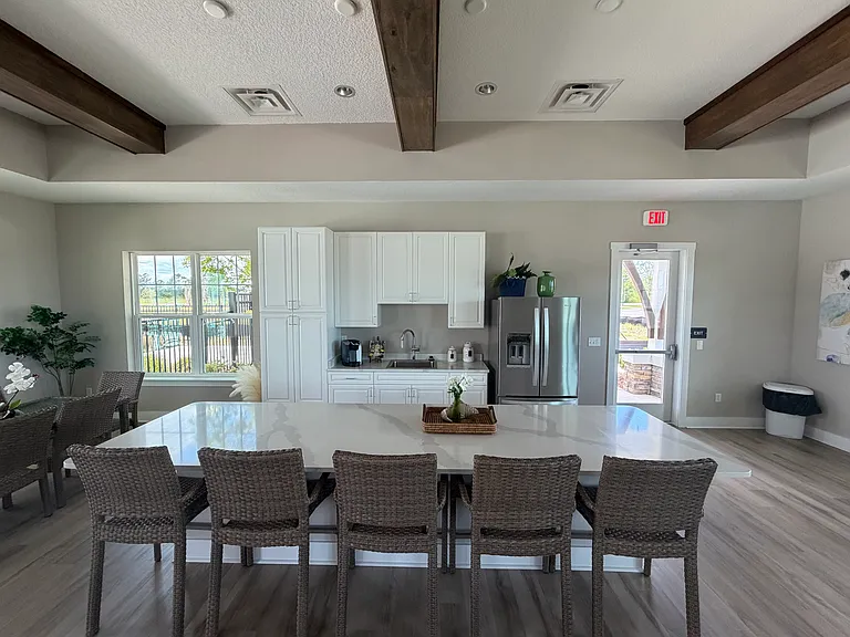 2 Oakleaf Ct — Photo 17