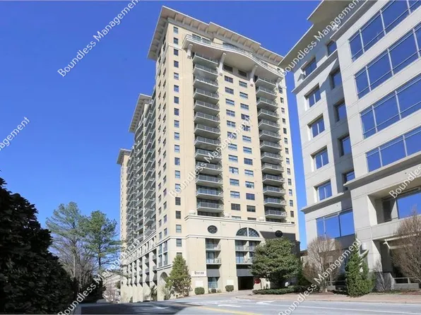 3040 Peachtree Rd NW, Atlanta, GA