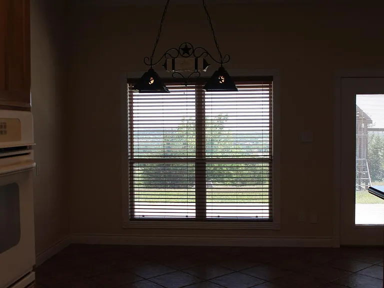 336 Skyline Dr — Photo 10