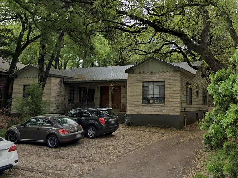 915 Keith Ln #101 — Photo 3