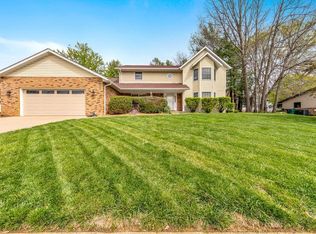 114 Greentree Ct, O Fallon, IL 62269