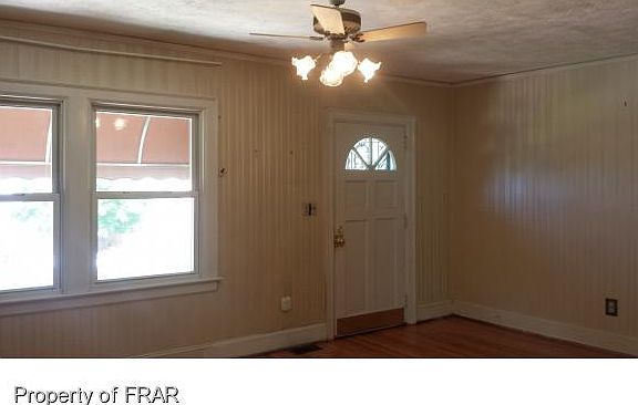 2nd image of 438 Rollingwood Cir