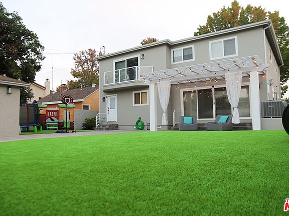 2nd image of 2506 Westwood Blvd