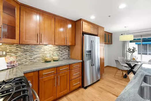 430 Galleria Dr — Photo 21