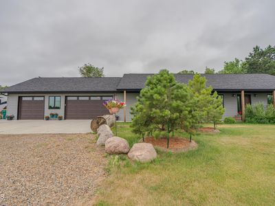 2711 6th Ave N, Mandan, ND, 58554