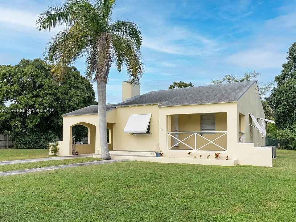 27 NW 21st St