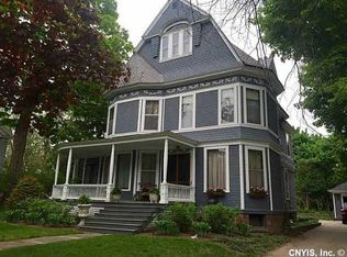 422 Elizabeth St, Oneida, NY 13421