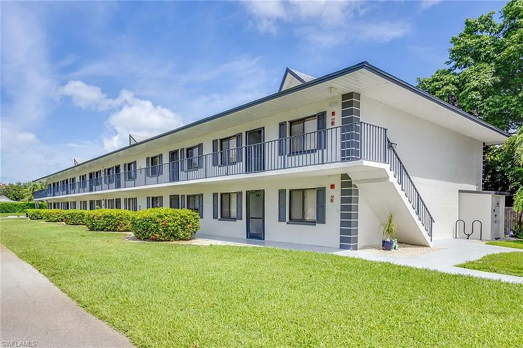 2 bed, 2.0 bath, 1030 sqft, $1,750 — Photo 1
