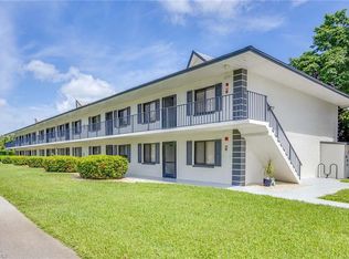 1101 Rosemary Ct #A-205, Naples, FL 34103