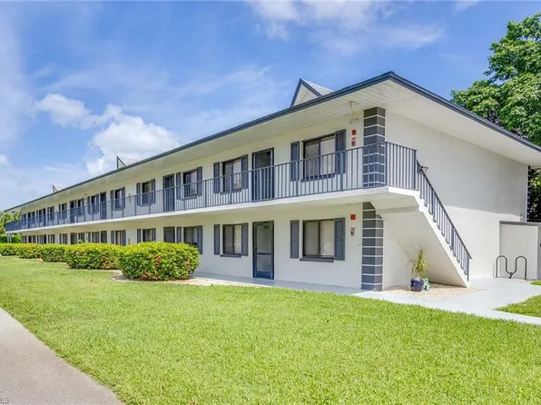 1101 Rosemary Ct #A-205, Naples, FL 34103